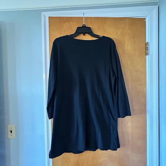 Beautiful Quacker factory women’s size large top - Picture 3 of 4
